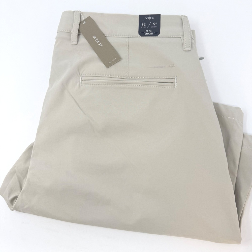 J.Crew Mens 32 Tech Shorts 9 Inch Inseam Khaki Beige Recycled Stretch Nylon NEW